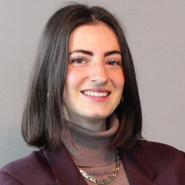 Lena-Marie Putz ist Friedens- und Konfliktforscherin und Wissenschaftliche Mitarbeiterin am German Institute of Development and Sustainability (IDOS) in Bonn.