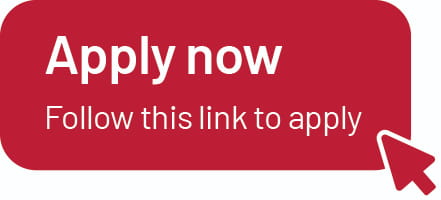 „Red Button Element with white writing: ‚Apply now – Follow this link to apply‘.